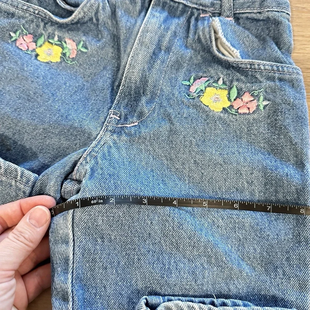 VTG 90's Girl 6/7 Denim Blue Jeans Light‎ Wash Flower Embroidery Cotton